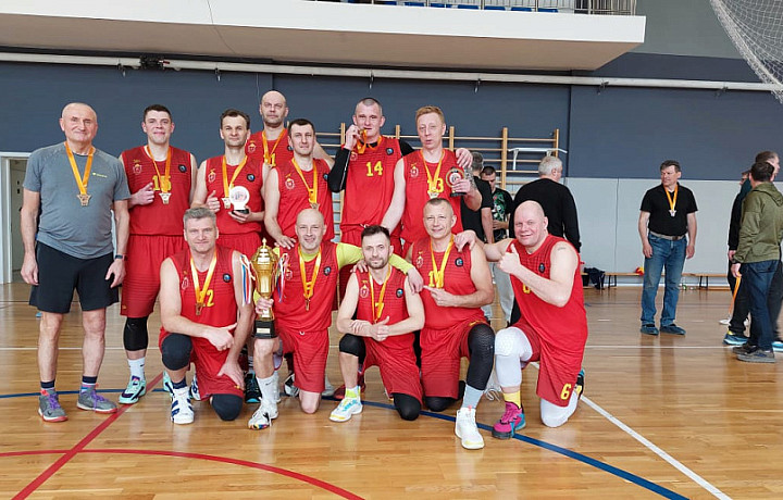 Туляки стали первыми в «Финале четырех» первенства ЦФО по баскетболу среди ветеранов