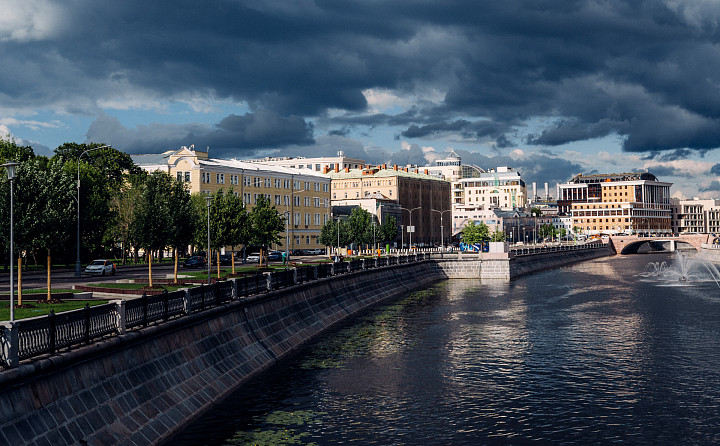 Как провести выходные в Москве и не разориться: гид по бюджетному отдыху в столице