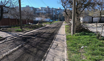 Тульские дорожники проводят ямочный ремонт улиц Мариуполя