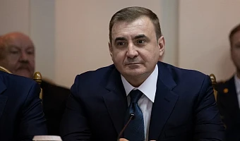 Губернатор Алексей Дюмин поздравил туляков с Пасхой