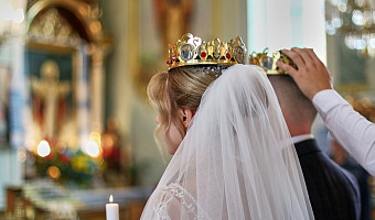 За март средний возраст женихов и невест в Тульской области составил 35-37 лет