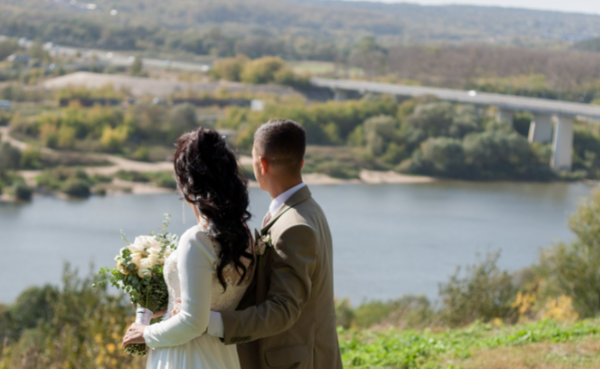 Любовь не знает национальности: история любви со свадьбой и счастливым продолжением