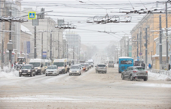 В Тульскую область в ближайшие часы придет сильный снегопад, который продлится больше суток