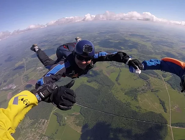 Тульских парашютистов поздравили с профессиональным праздником