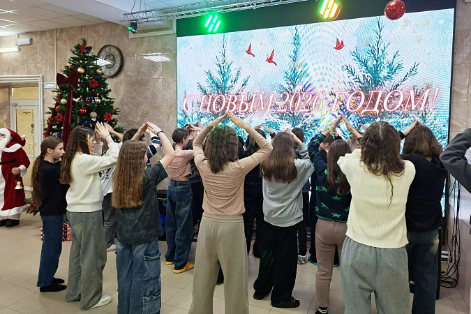 С 12 декабря по 2 января в центр отдыха «Новая волна» в Тульской области отдохнули 100 детей из Мариуполя