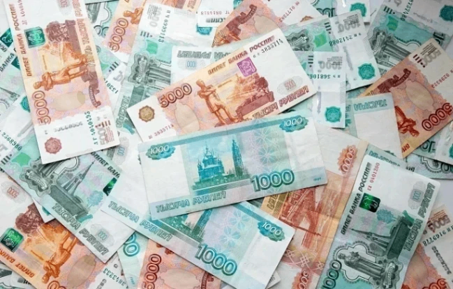 Пенсионерка из Киреевска передала курьеру мошенников полтора миллиона рублей