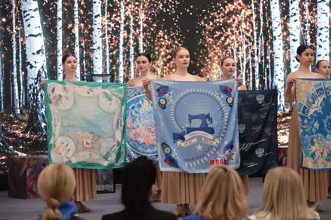 В Туле прошла Всероссийская акция «Синий платочек Победы»