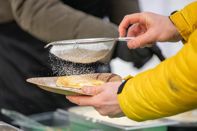 В Тульской области блинопекам платят около 30 000 рублей