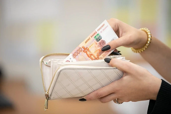 Жители Тульской области могут зарабатывать до 250 тысяч рублей в сфере продаж