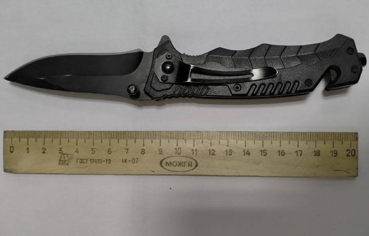 Посетитель с ножом пришел в суд в Тульской области