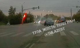 В Туле на Рязанской улице произошло ДТП с машиной скорой помощи