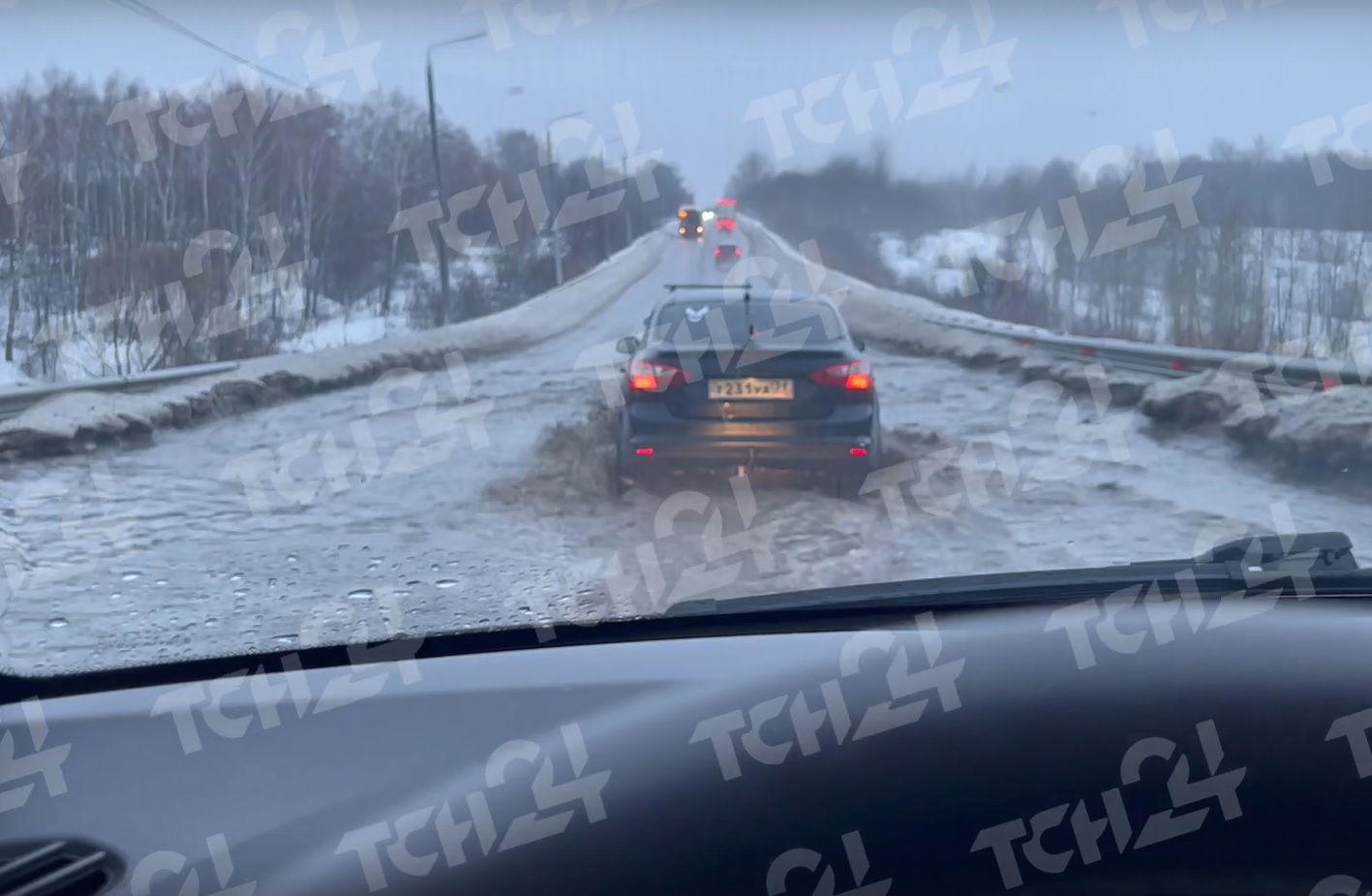 В Туле затопило Щекинское шоссе