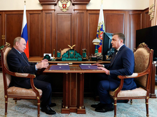 Губернатор Тульской области поздравил Путина с днем рождения