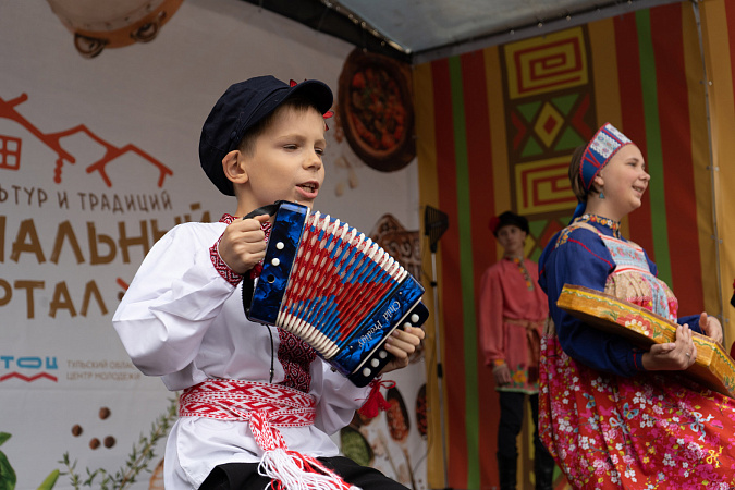 В Туле состоялся фестиваль культур «Национальный квартал»