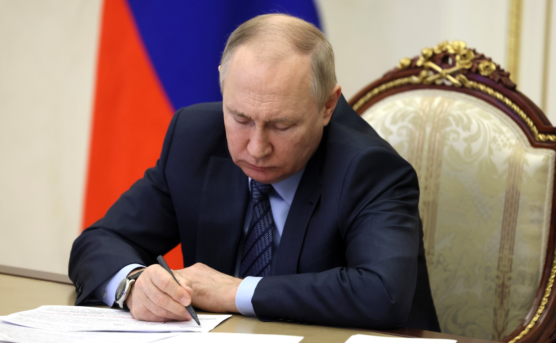 Владимир Путин исключил представителя Тульской области из состава Госсовета РФ