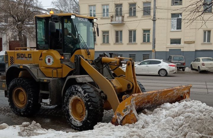 С четырех улиц Тулы в ближайшие ночи вывезут снег