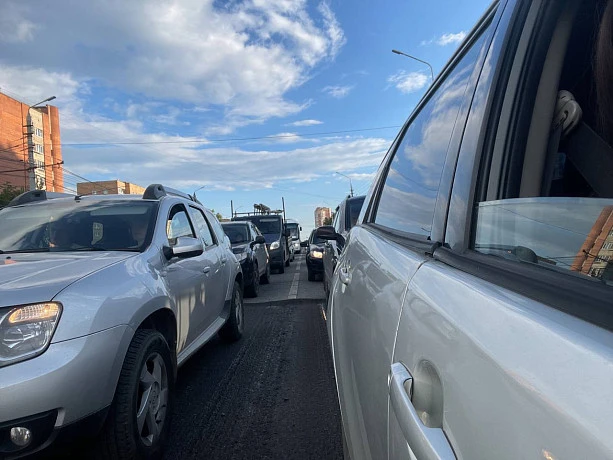 Пробки на тульских дорогах оценили в 4-5 баллов