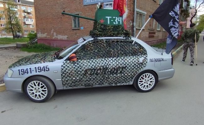 Житель Тульской области переделал свой автомобиль в танк Т-34