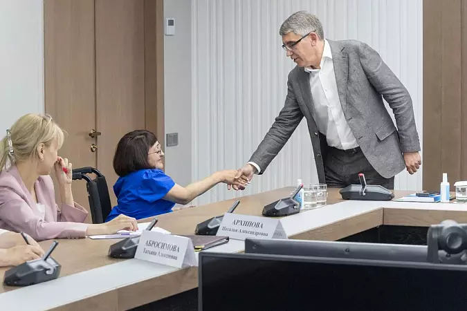 Дмитрий Миляев лично отвечает на сообщения туляков в соцсетях