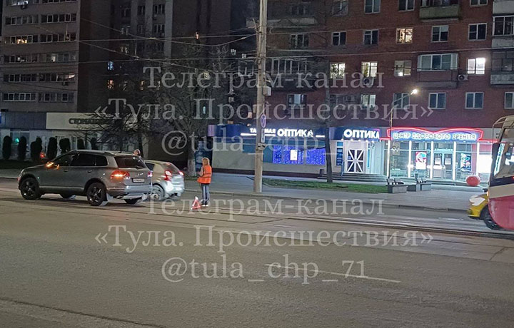 В Туле из-за ДТП встали трамваи на улице Советской