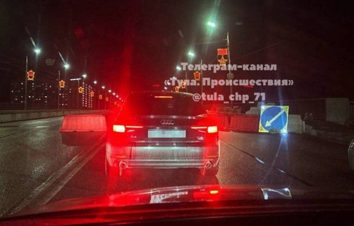 Туляки сообщают о пробках на Павшинском мосту