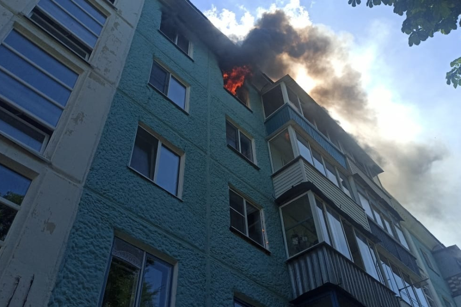 На пожаре в жилом доме в Белеве погиб полуторагодовалый младенец и пострадал трехлетний ребенок