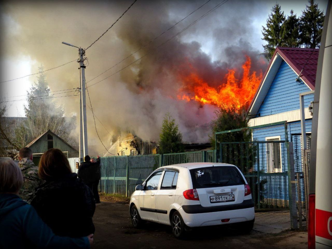 В Щекине произошел пожар в жилом доме