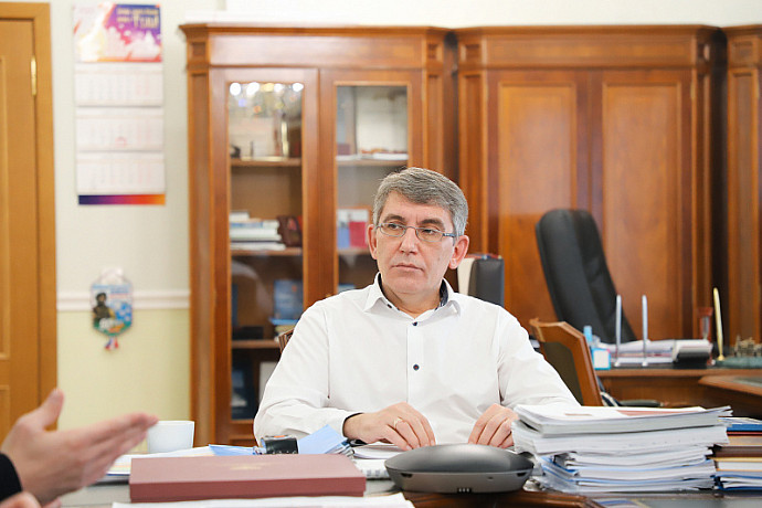 Глава администрации Тулы поделился с туляками личными номерами глав округов