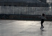 Камила Валиева проводит мастер-класс на Губернском катке в Туле