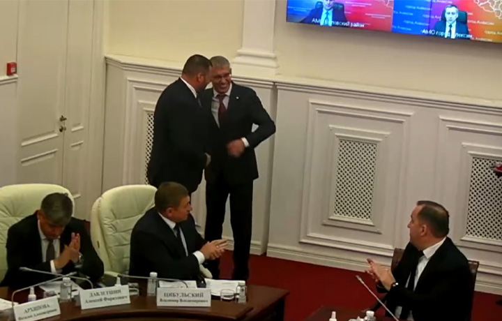 Пантелеев и Цибульский удостоены медалей «Трудовая доблесть» в Тульской области