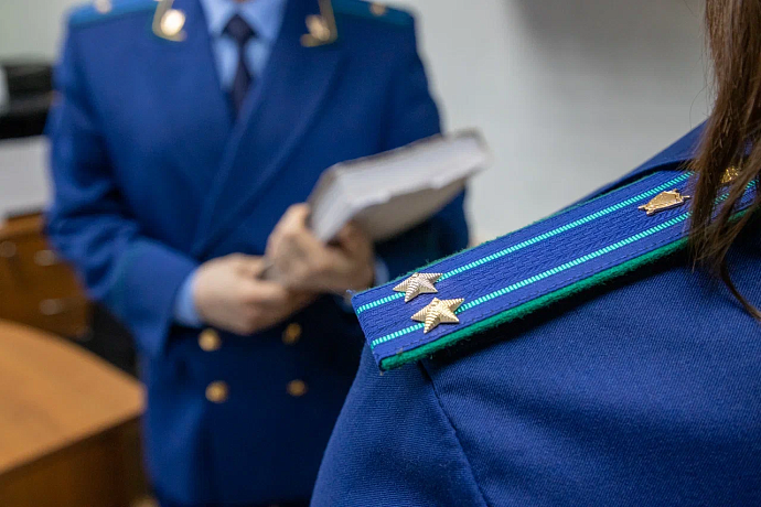 Жителя Воронежа лишили свободы за кражу 900 тысяч рублей у тульской пенсионерки