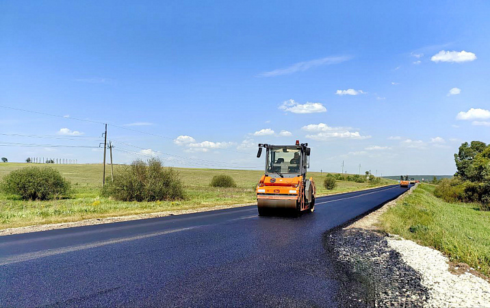 В Тульской области ремонтируют 15-километровый участок дороги «Алексин – Першино»