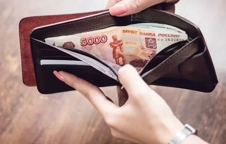 Новомосковец потерял 2,3 миллиона рублей при попытке купить автомобиль