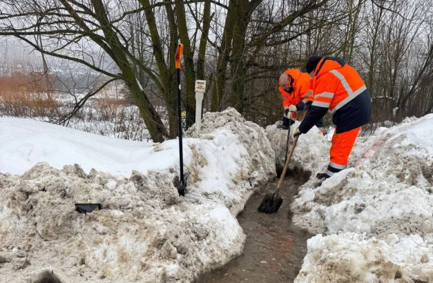 На улицах Тулы устраняют локальные подтопления