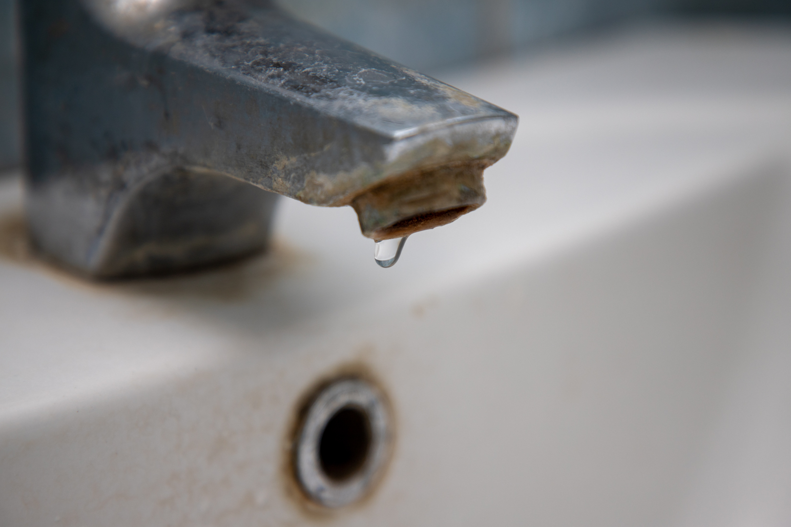 Кран с водой. Холодная вода алексин. Холодная вода алексин. Холодная вода алексин. Люберцы парк лого.