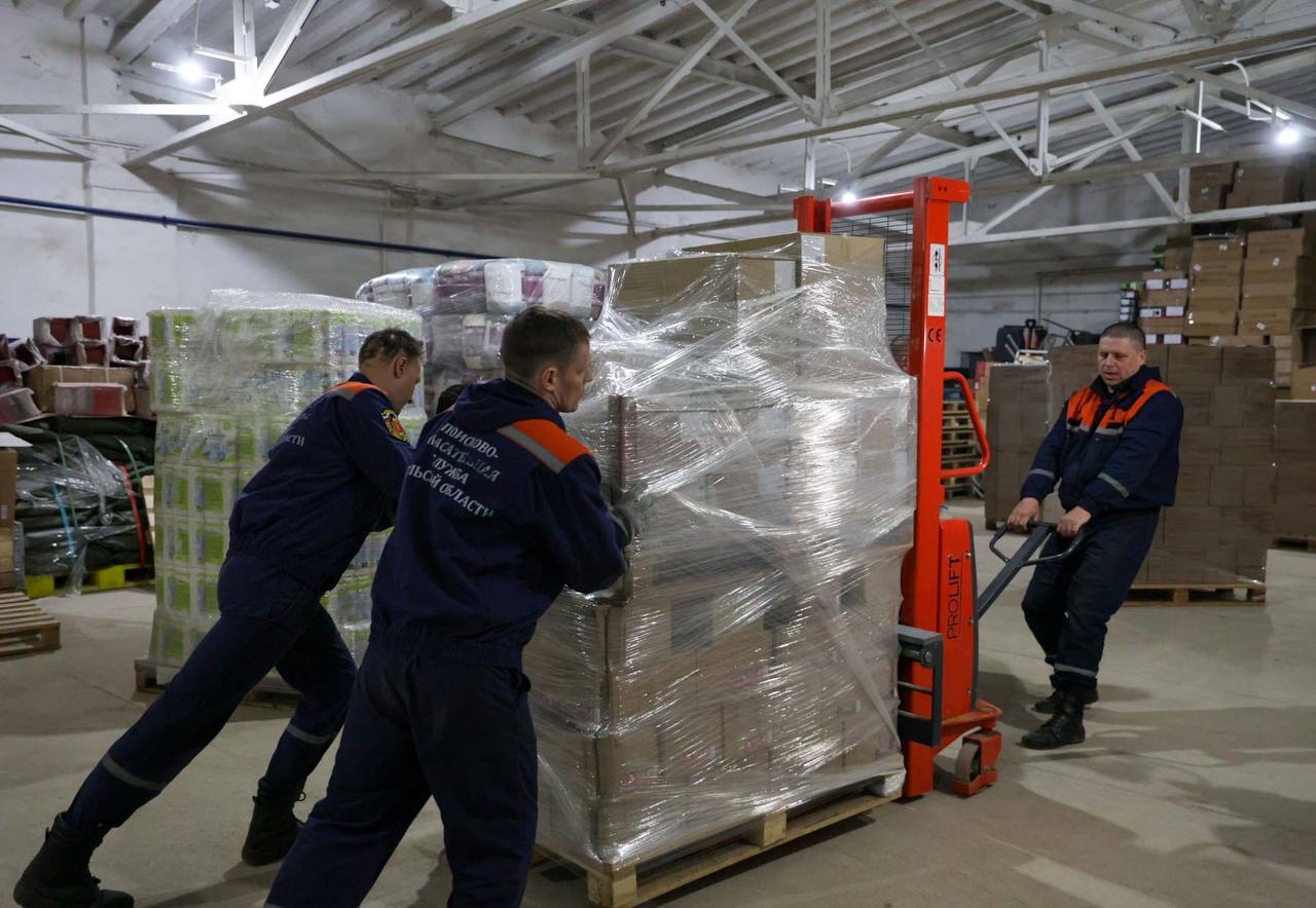 По поручению Дюмина в Оренбургскую область отрпаили гуманитарную помощь