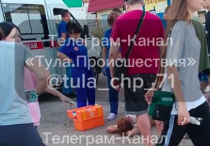 В Ефремове Тульской области пьяная женщина напала на прохожих