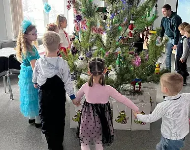Новогодний утренник для детей провели в Тульском центре медицины катастроф