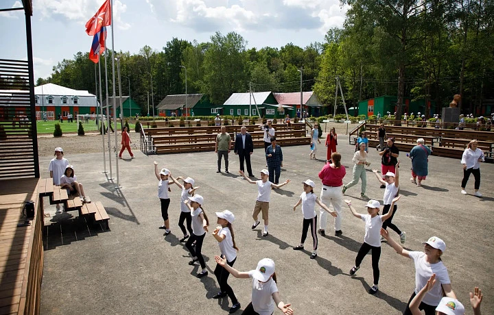 В Туле 25 апреля стартовал приём заявлений на путёвки в летние загородные лагеря