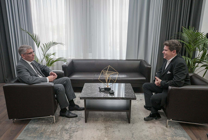 Тульский губернатор Дмитрий Миляев встретился с Денисом Мацуевым