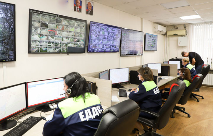 В диспетчерскую службу Тулы за сутки поступило 1070 обращений граждан