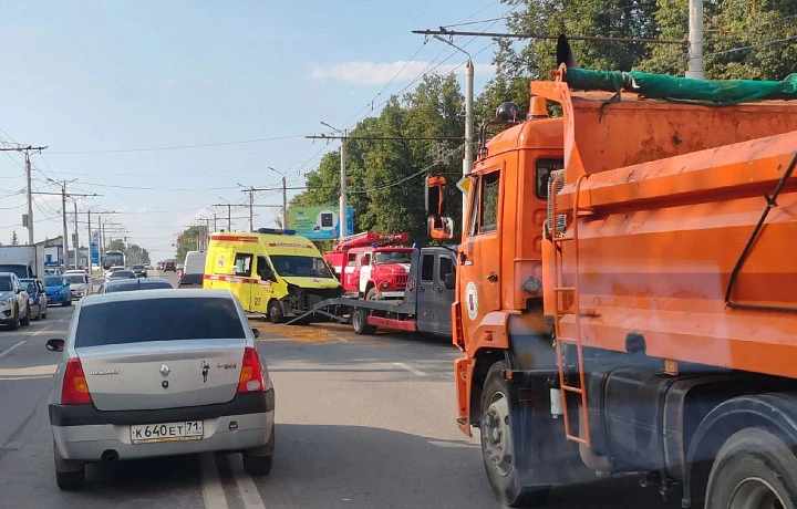 Стали известны подробности о пострадавших в ДТП с реанимобилем в Туле
