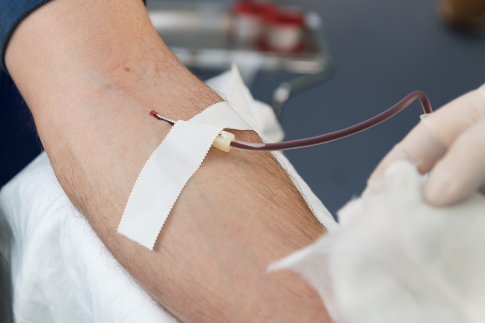 В медучреждениях Тульской области сохранился дефицит донорской крови