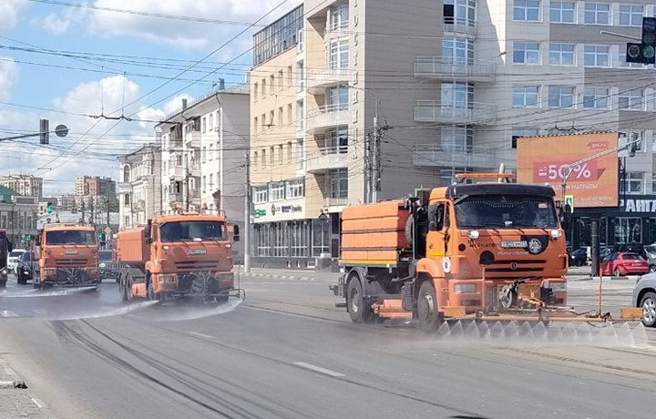 С улиц Тулы за сутки вывезли 23 кубометра смета