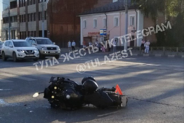 Мотоциклист пострадал в ДТП на улице Советской в Туле
