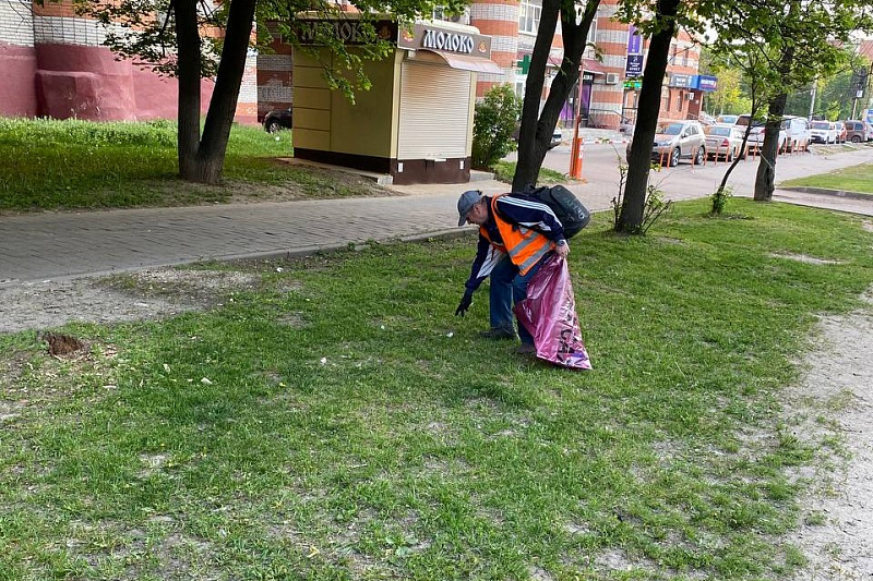 В Туле началась ежедневная уборка улиц от смета и мусора — ТСН 24