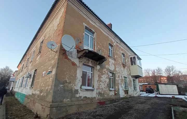 Бастрыкин затребовал доклад о нарушении прав жильцов ветхого дома в Болохово Тульской области