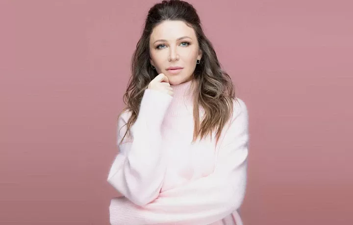 Блогера Елену Блиновскую задержали при попытке пересечь границу РФ на арендованном авто: против нее возбуждено уголовное дело