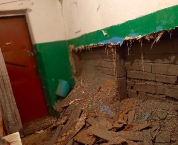В поселке Белая гора Плавского района обрушилась стена жилого дома