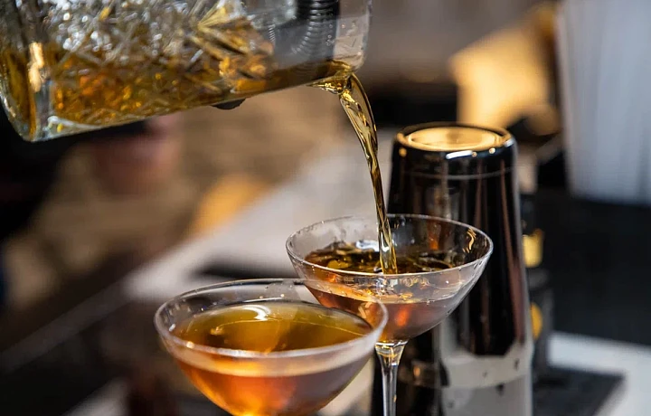 Нарколог Холдин предупредил об опасности спортивных тренировок после вечеринок